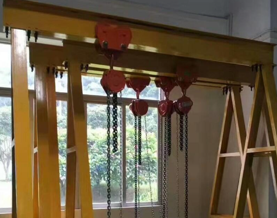 手拉葫蘆 龍門吊